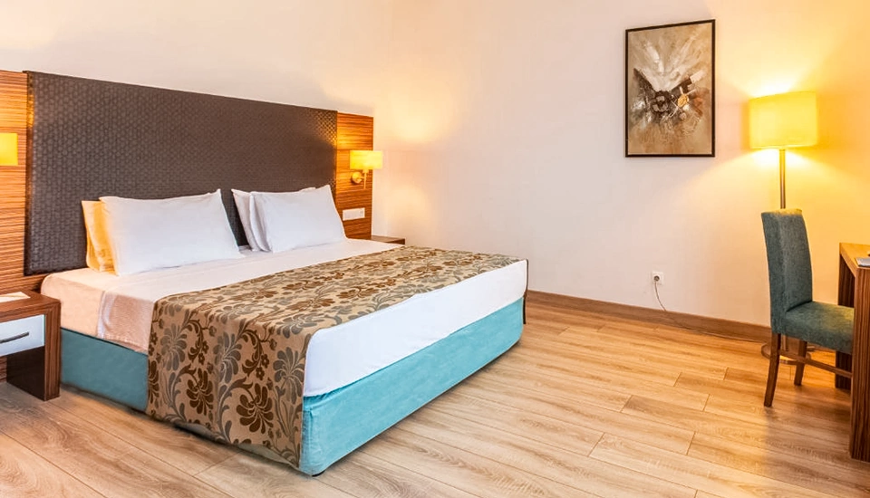 هتل پالم وینگز بیچ ریزورت آنتالیا